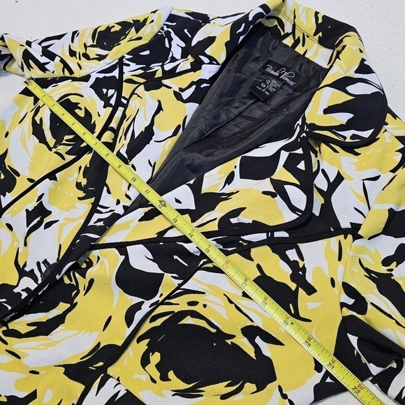 Brandon Thomas Lightweight Floral Blazer - Picture 3 of 7